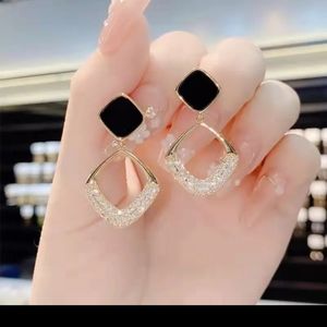 Drop Earing